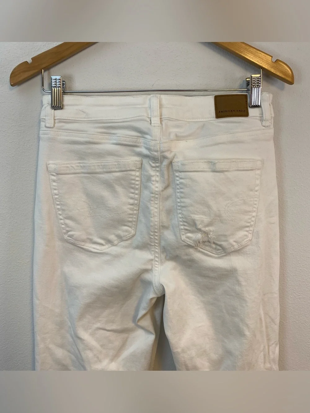 American Eagle Mom Straight Jean White Distressed Stretch Womens 6